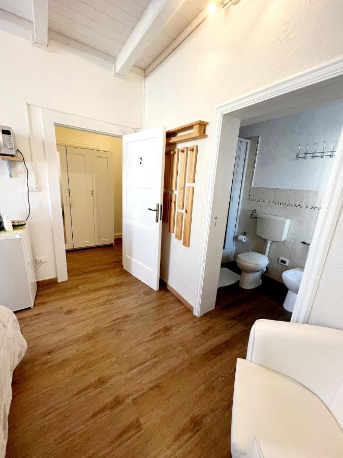 오스투니 Il Girasole B&B 외부 사진