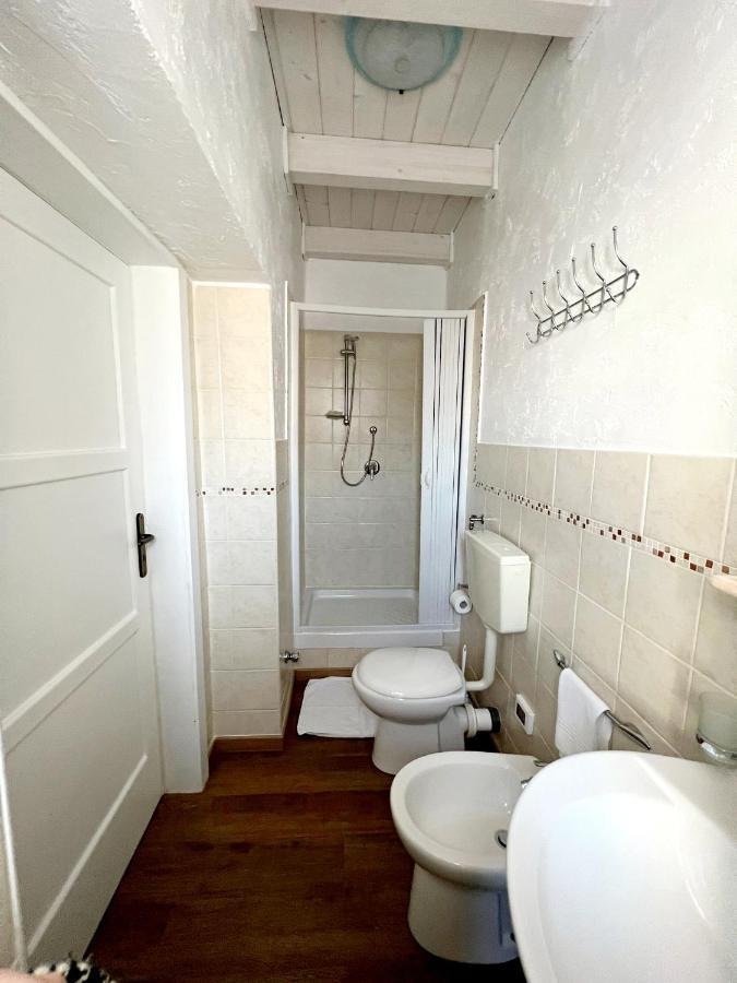 오스투니 Il Girasole B&B 외부 사진